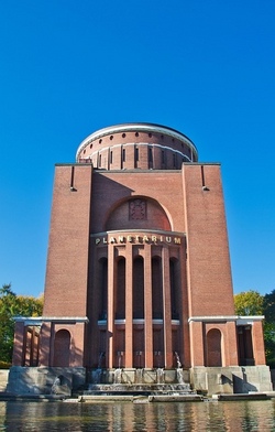 planetarium.jpg