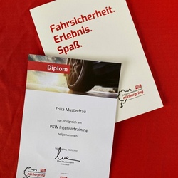fahrsicherheitstraining1.jpg