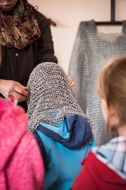 kinderfuehrung-interaktiv-2019-18-1-400x600.jpg