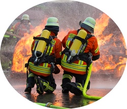 bild feuerwehrm&auml;nner.jpg