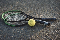 tennis neu.jpg
