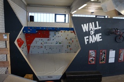 halle9_1.jpg