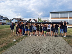 4b96629c-8e35-4852-bdda-f517f4bf062f.jpg