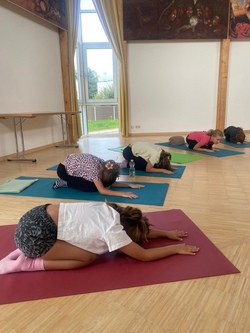 frauenbund salzweg kinderyoga 6-9.jpg