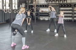 kinder training musclecat crossfit.jpg
