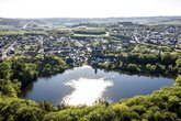 https://www.eifel.info/a-ulmener-maar