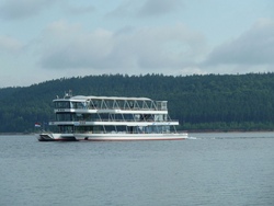 p1000334-ms brombachsee.jpg